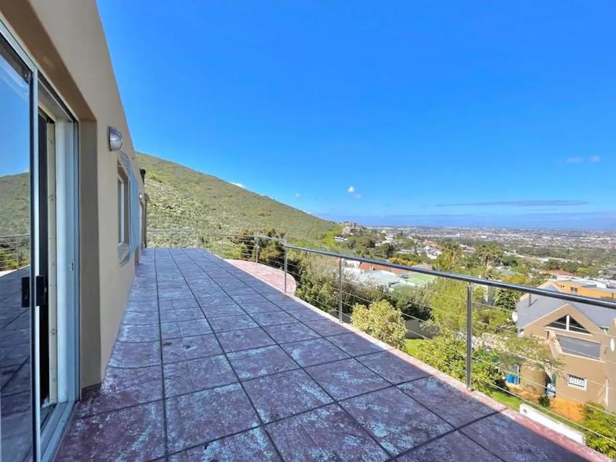 Bed and Breakfast The Magic Manor Plattekloof